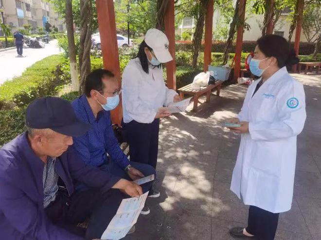 作风能力提升年 | 零距离服务百姓 践行医者初心 营养健康咨询服务